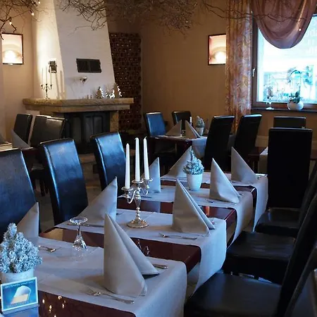 In Der Kaiserau 3* קאמן