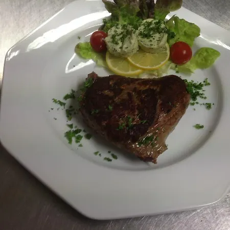 מלון In Der Kaiserau קאמן